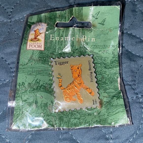 Bundle Of Tigger Items - Picture 6 of 7